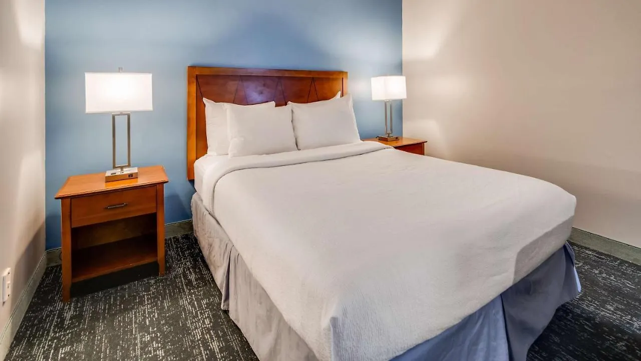 Surestay Studio By Best Western Charlotte Executive Park מלון